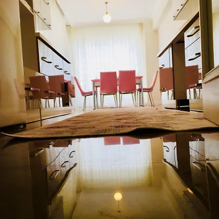 Al Yakut Gayrimenkul Apartment