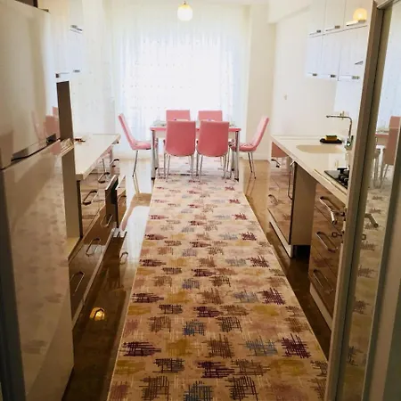 Al Yakut Gayrimenkul Apartment