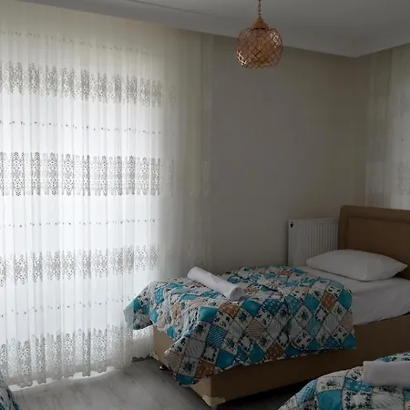 Al Yakut Gayrimenkul Apartment *